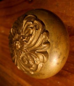 Ext. Bronze Knob