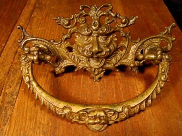 Lion Head Victorian Brass Drawer Pull Fdp 015 Classic Home Hardware