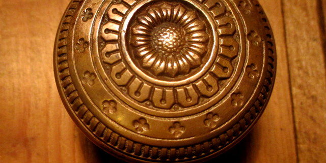 Bronze Door Knob Norwich