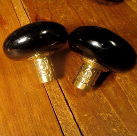 Black Knobs Ornate Brass Shanks