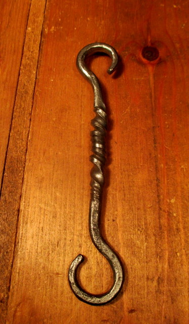 Early Twisted Iron Hanging Hook
